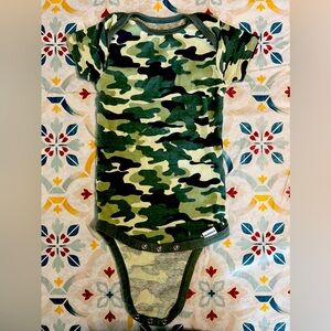Gerber 6-9 month onesie, camo